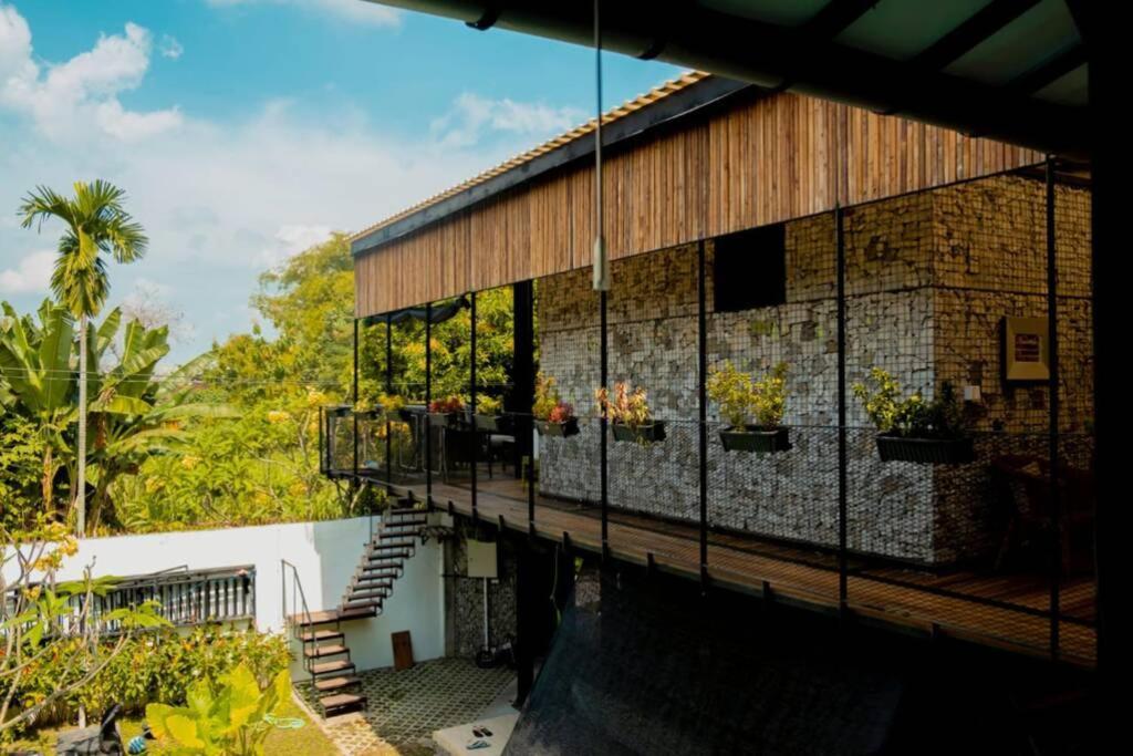 Villa Amalura I ยอกยาการ์ตา ภายนอก รูปภาพ